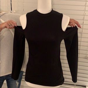 Cold shoulder top
